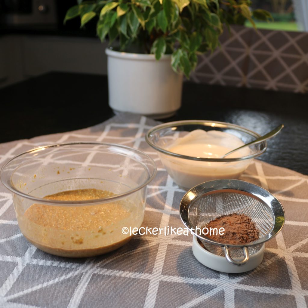 Koffeeflockey - Kaffeehaferflocken, Joghurtmischung und Kakao